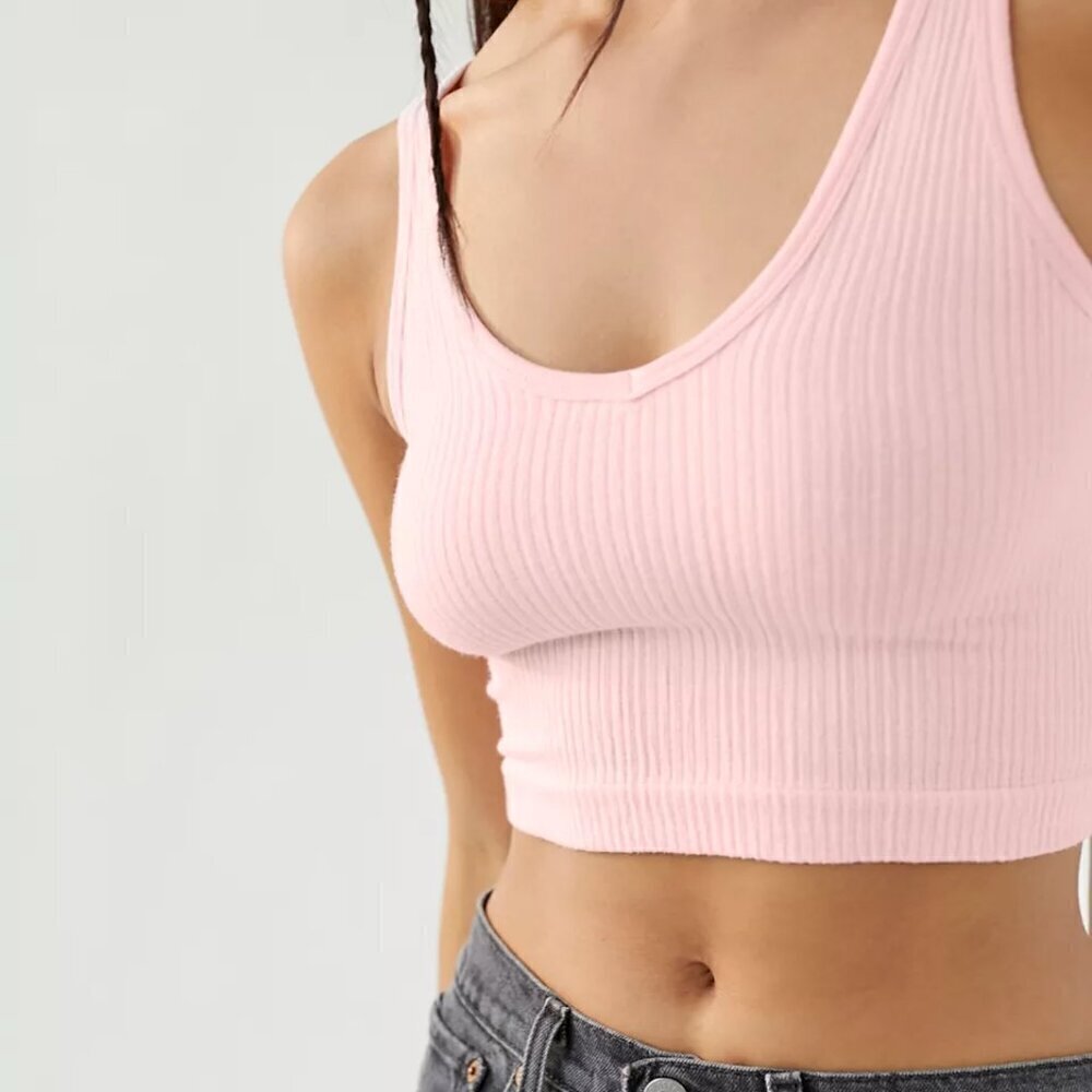 NWT UO Out From Under Drew Seamless Pink Ribbed Cropped Tank Top